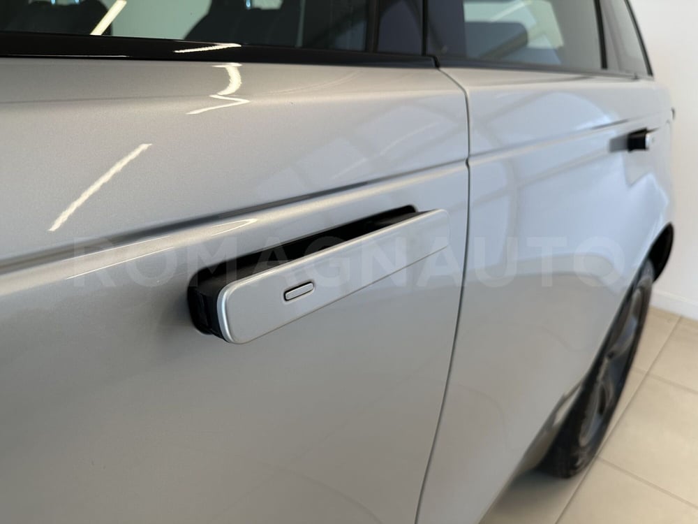 Land Rover Range Rover Velar usata a Forlì-Cesena (7)