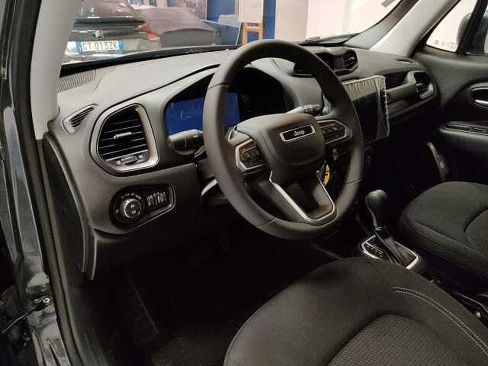Jeep Renegade nuova a Teramo (11)
