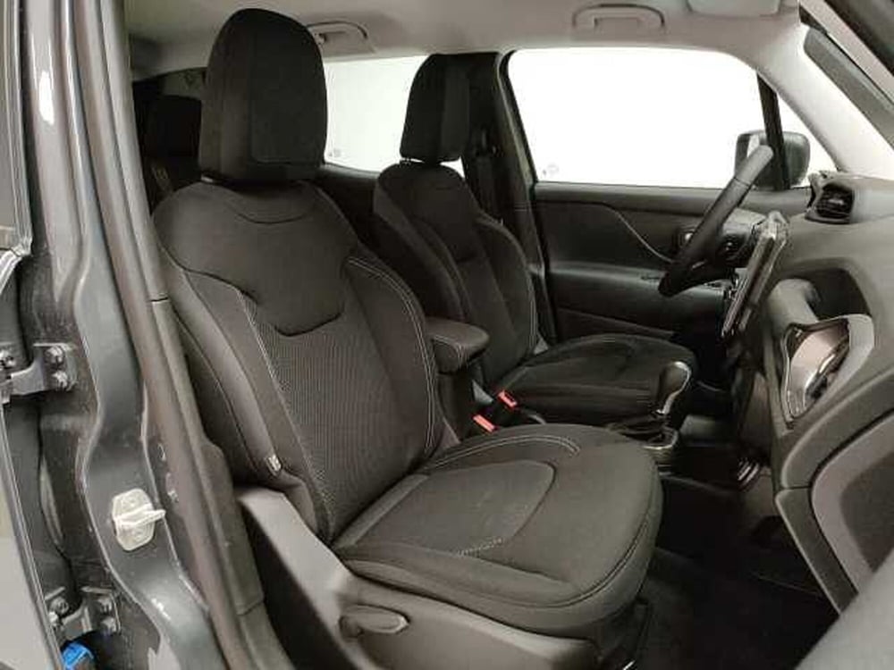 Jeep Renegade nuova a Teramo (15)