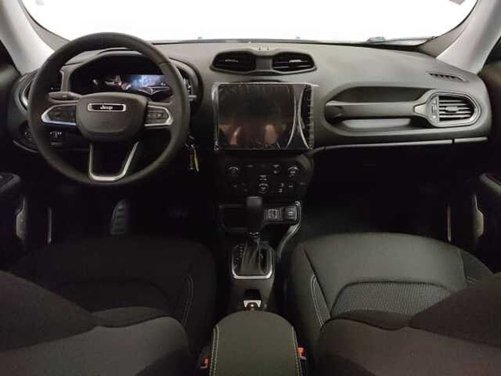 Jeep Renegade nuova a Teramo (16)