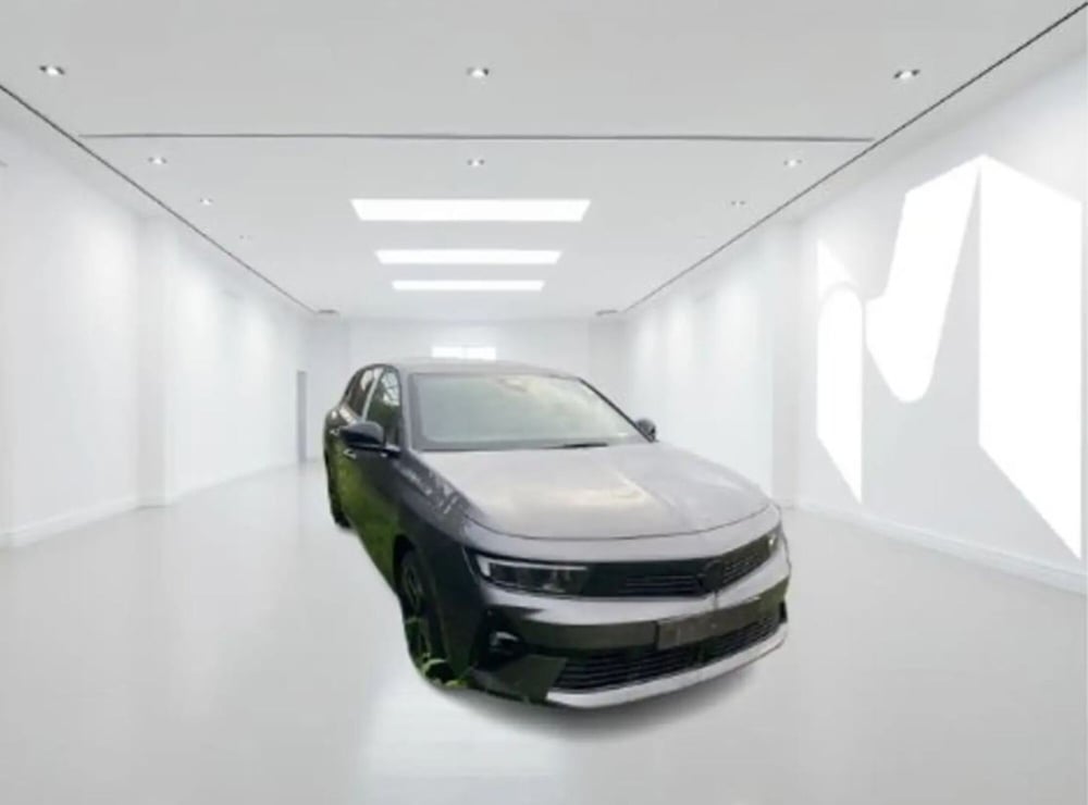 Opel Astra Station Wagon nuova a Latina