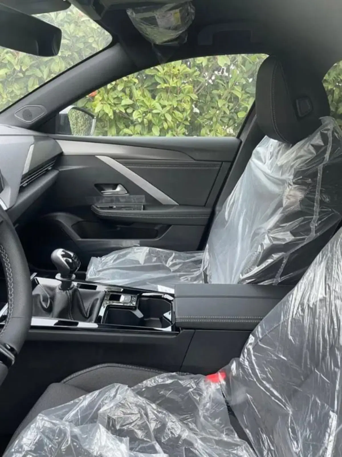 Opel Astra Station Wagon nuova a Latina (5)