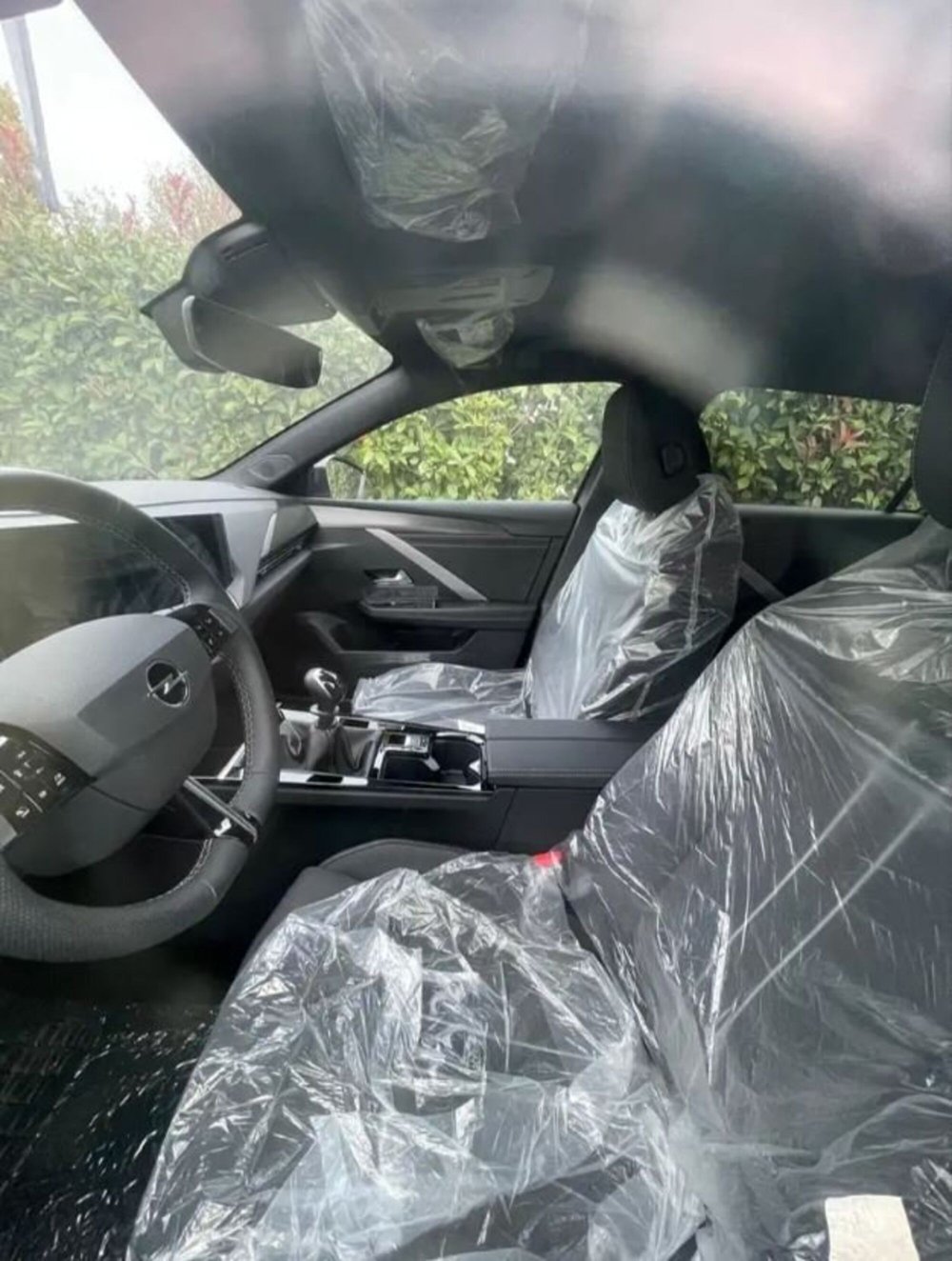 Opel Astra Station Wagon nuova a Latina (6)