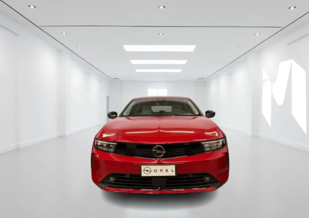 Opel Astra Station Wagon nuova a Latina (3)