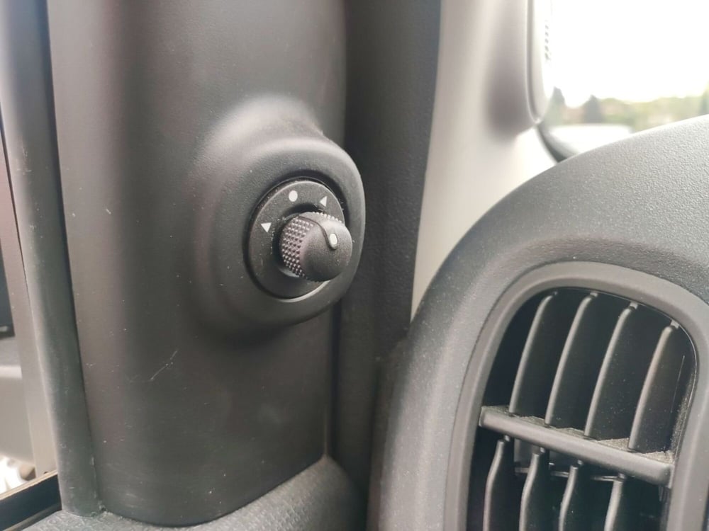 Fiat Panda Cross usata a Latina (14)