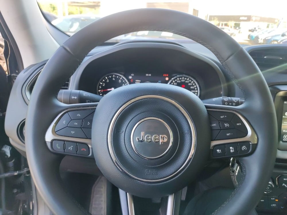 Jeep Renegade usata a Latina (15)