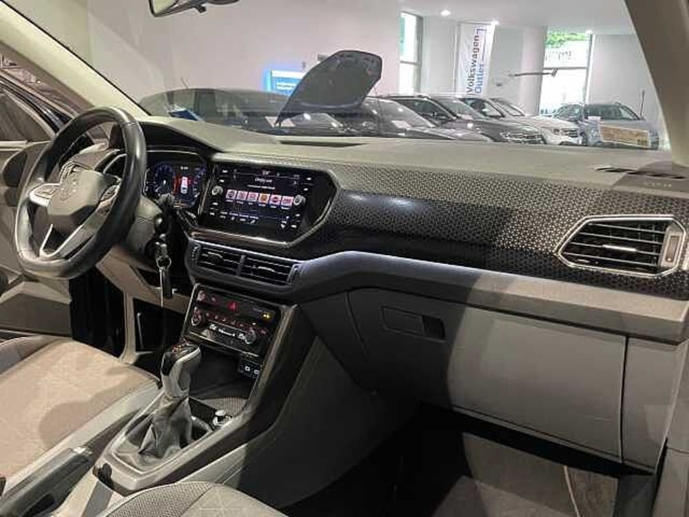 Volkswagen T-Cross usata a Genova (10)