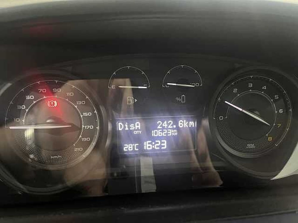 Lancia Ypsilon usata a Lodi (16)