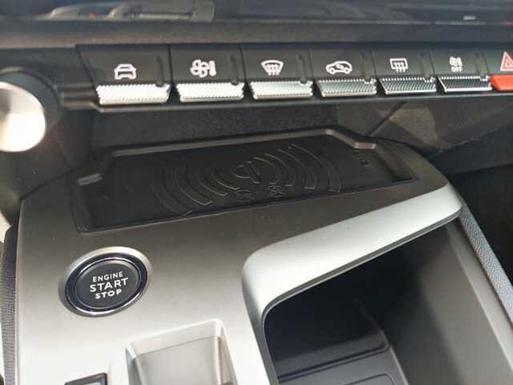 Peugeot 408 nuova a Ravenna (18)