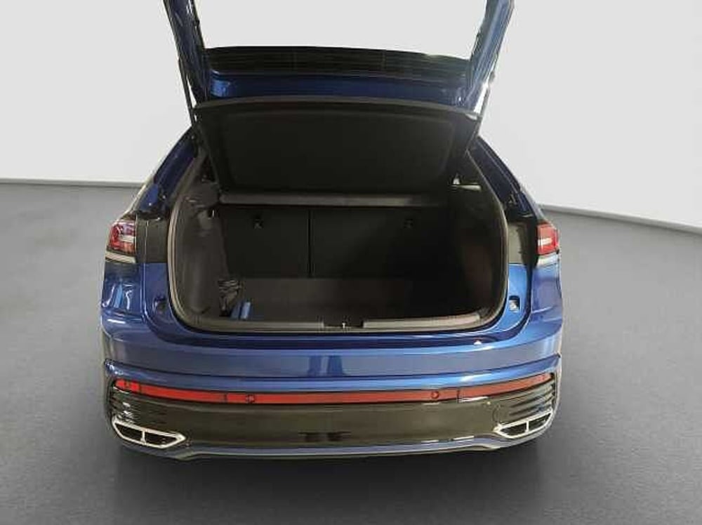 Volkswagen Taigo nuova a Como (15)