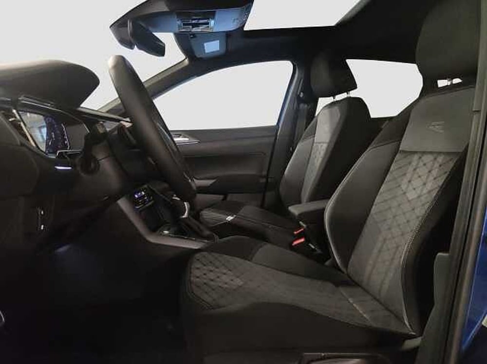 Volkswagen Taigo nuova a Como (5)