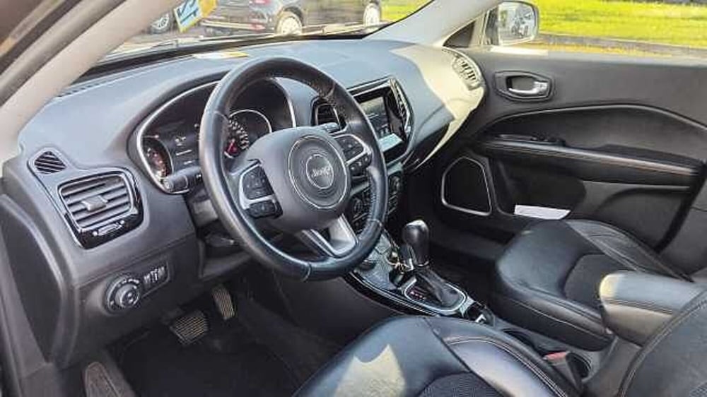 Jeep Compass usata a Milano (10)