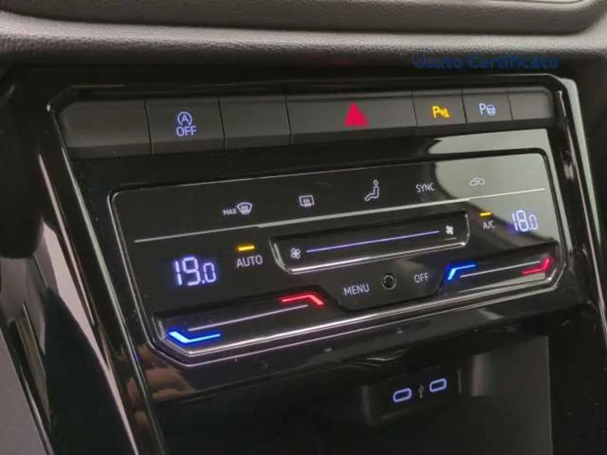 Volkswagen T-Roc usata a Avellino (20)