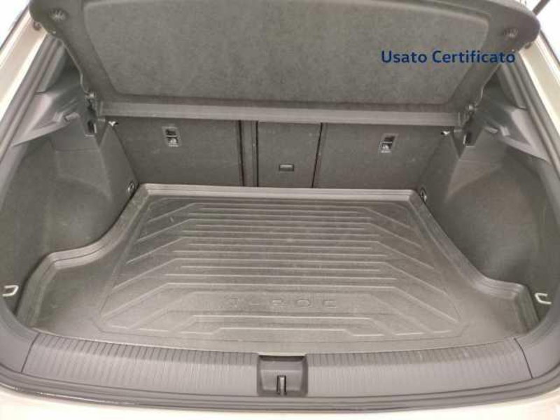 Volkswagen T-Roc usata a Avellino (8)