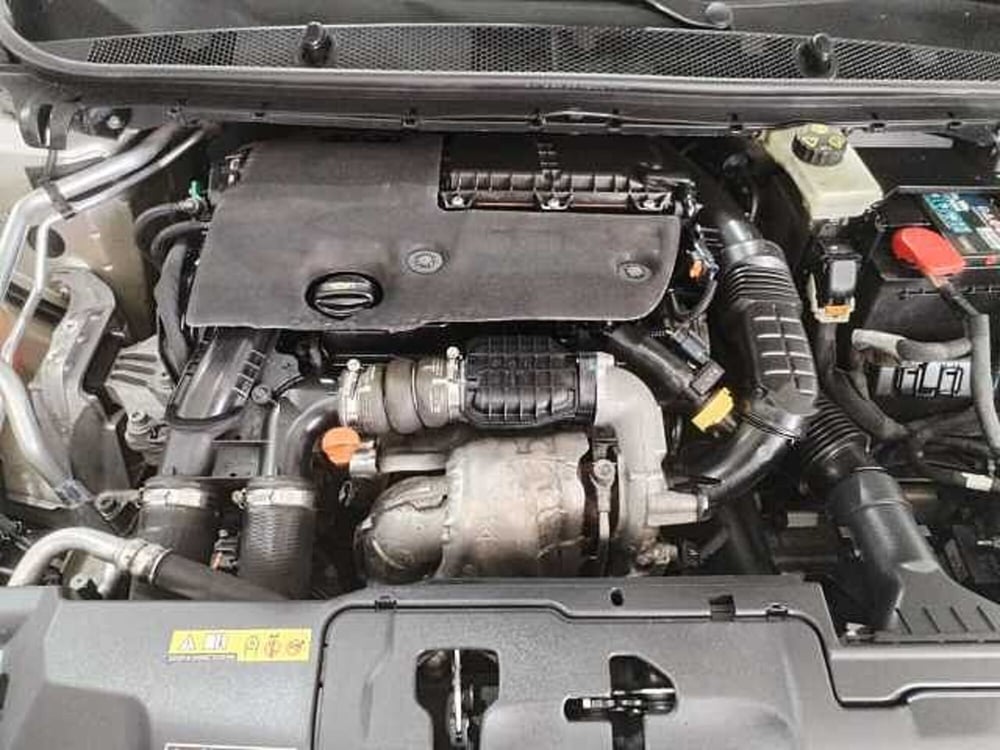 Peugeot 308 usata a Lecce (16)