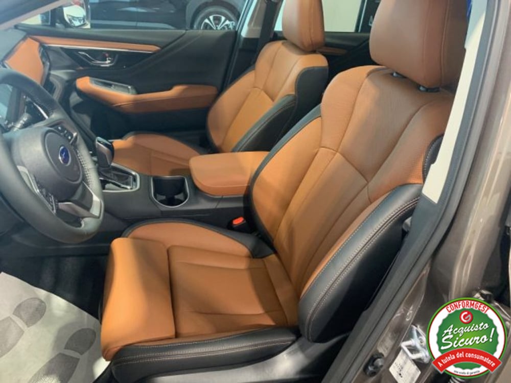 Subaru Outback nuova a Lucca (9)