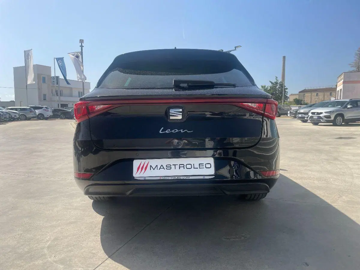 SEAT Leon ST usata a Lecce (12)