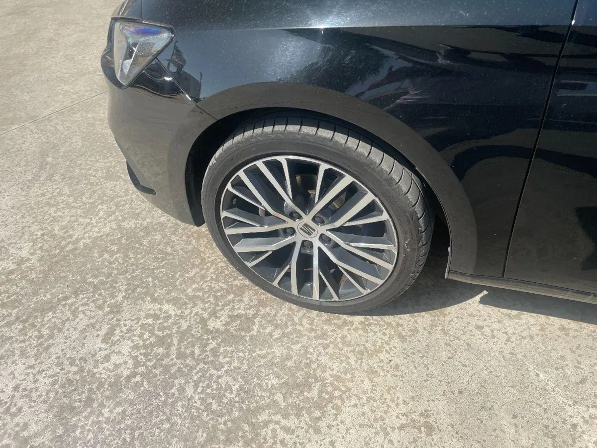 SEAT Leon ST usata a Lecce (3)