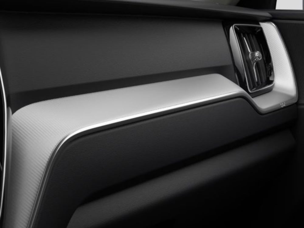 Volvo XC60 nuova a Modena (17)