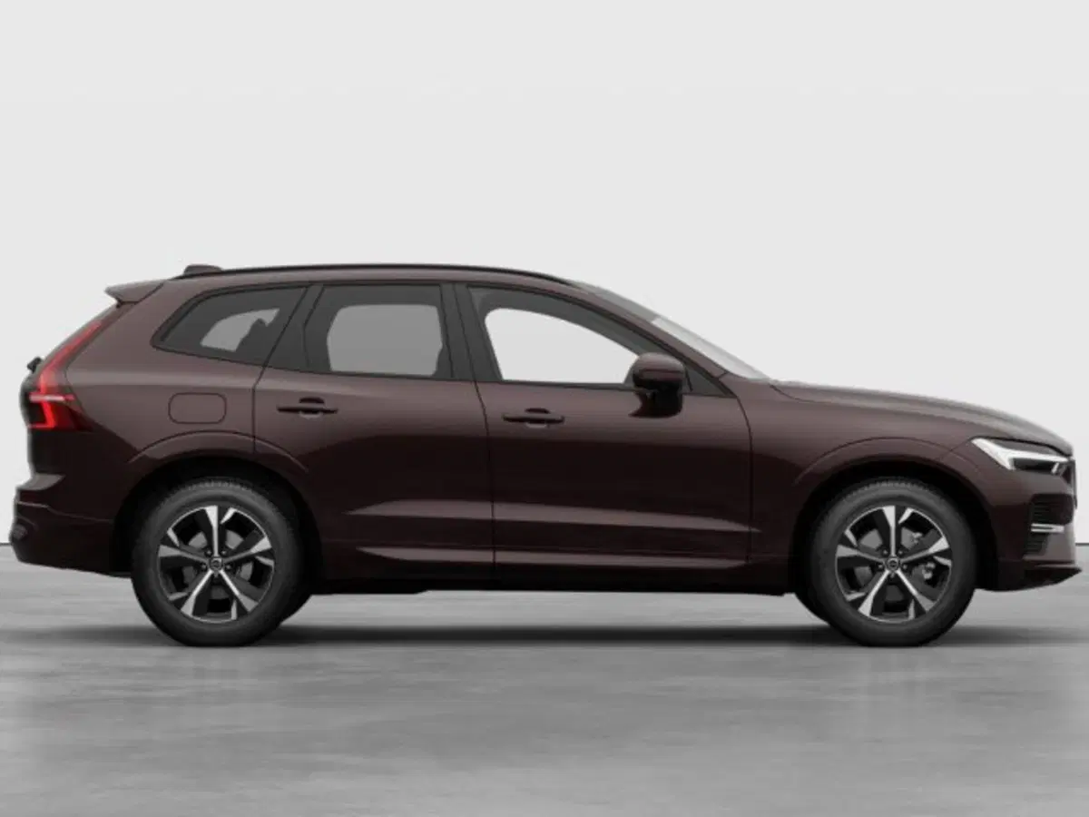Volvo XC60 nuova a Modena (6)