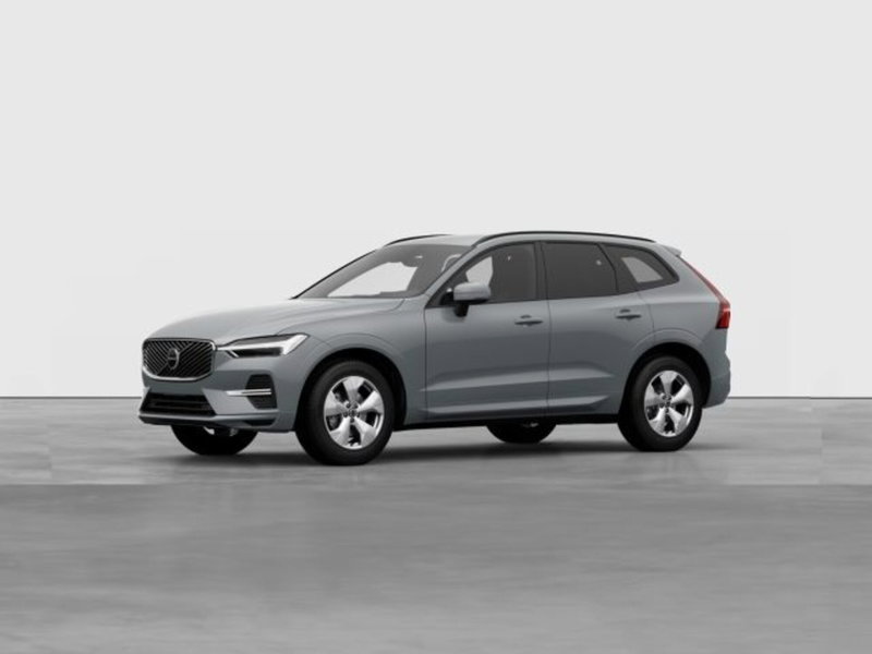 Volvo XC60 nuova a Modena (2)