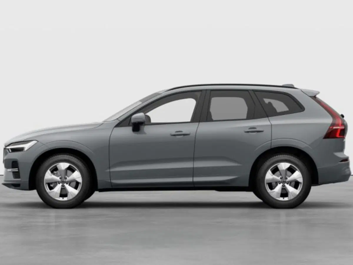 Volvo XC60 nuova a Modena (3)