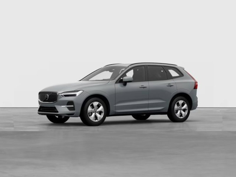 Volvo XC60 nuova a Modena (2)