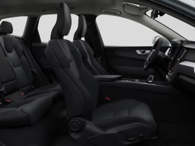 Volvo XC60 nuova a Modena (13)