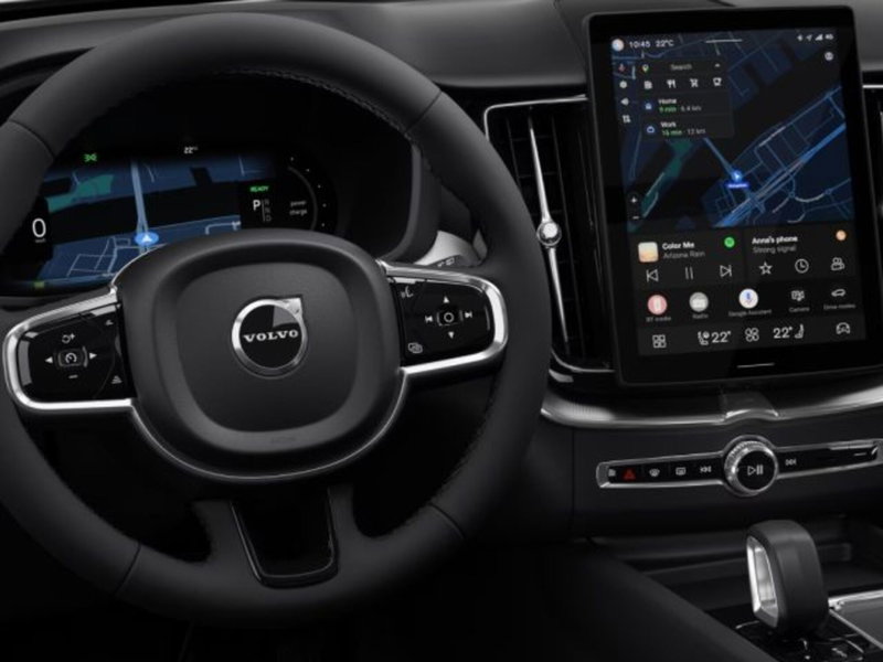 Volvo XC60 nuova a Modena (11)