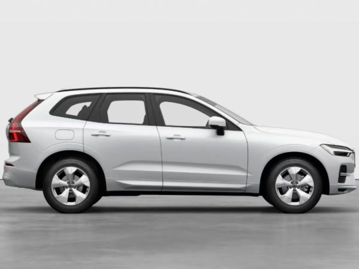 Volvo XC60 nuova a Modena (6)