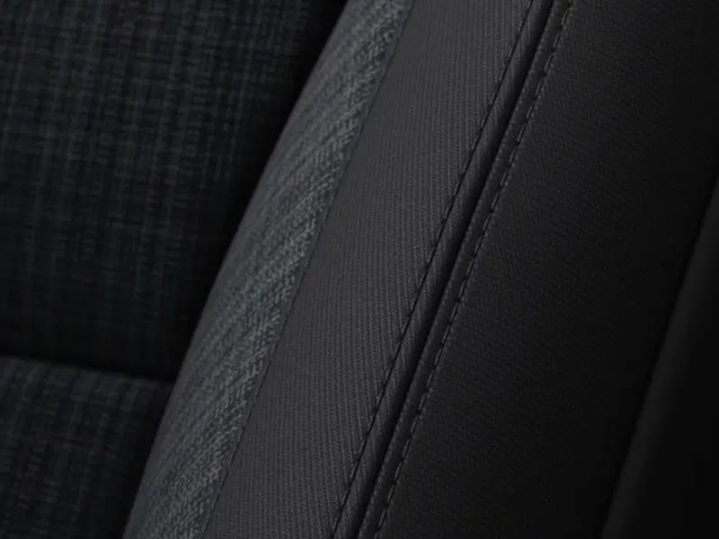 Volvo XC60 nuova a Modena (16)