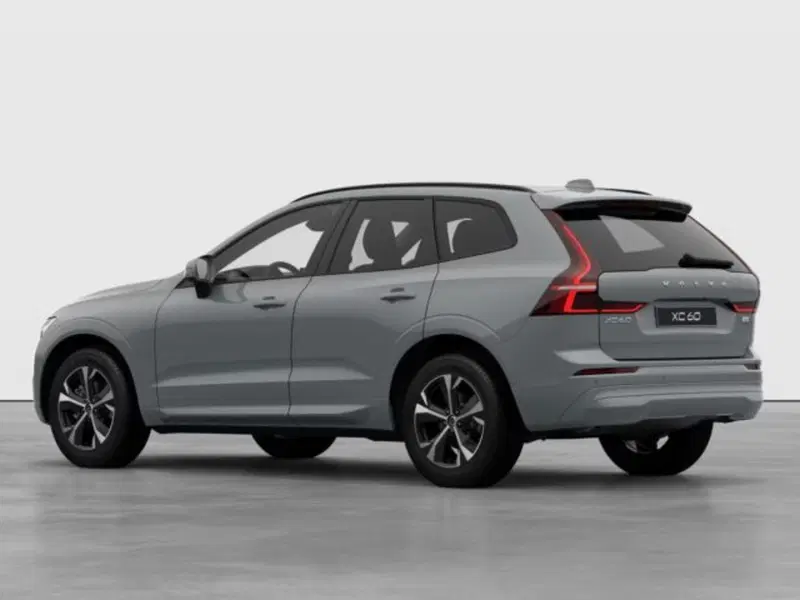 Volvo XC60 nuova a Modena (4)