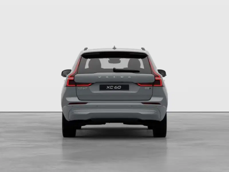 Volvo XC60 nuova a Modena (5)