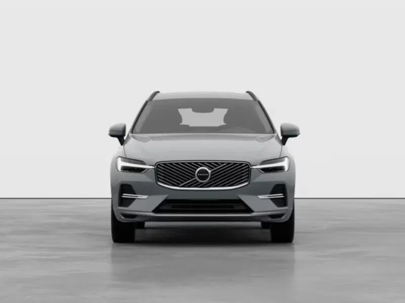 Volvo XC60 nuova a Modena (7)