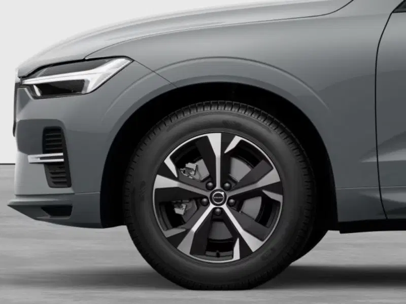Volvo XC60 nuova a Modena (8)