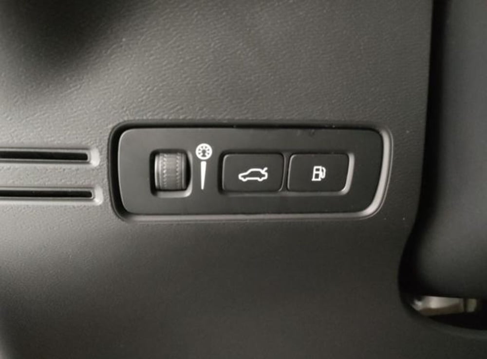 Volvo XC40 usata a Modena (13)
