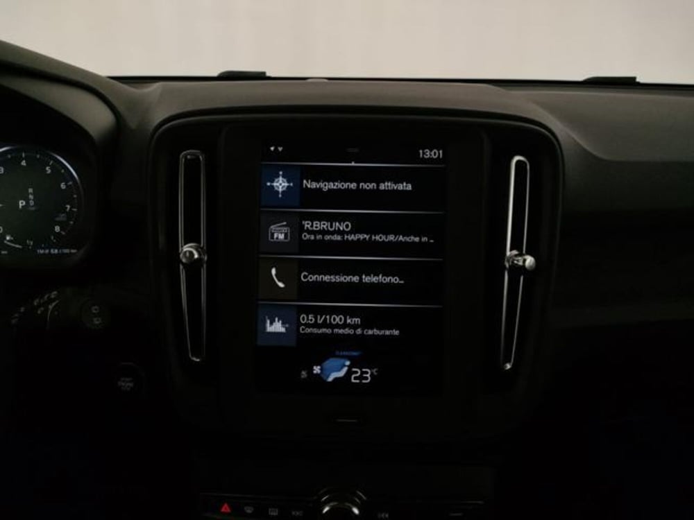 Volvo XC40 usata a Modena (18)