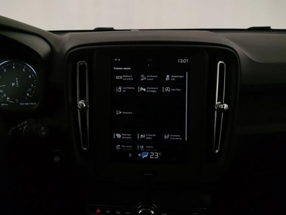Volvo XC40 usata a Modena (19)