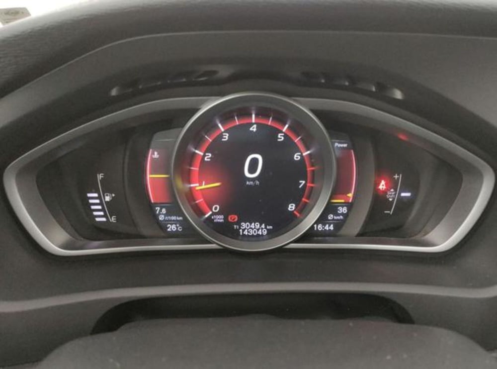 Volvo V40 usata a Modena (17)