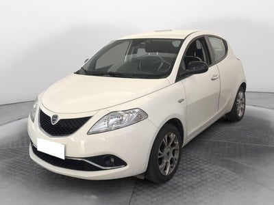 Lancia Ypsilon 1.2 69 CV 5 porte Gold del 2015 usata a Torino