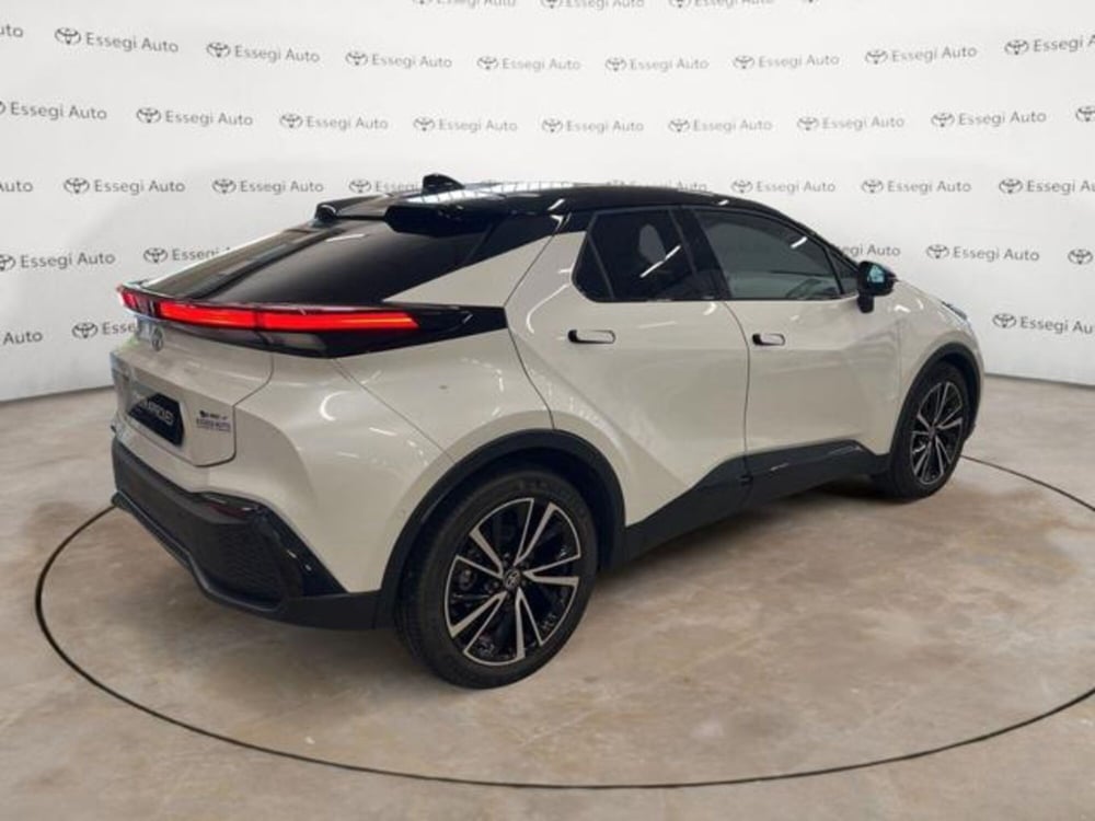 Toyota Toyota C-HR usata a Vercelli (16)