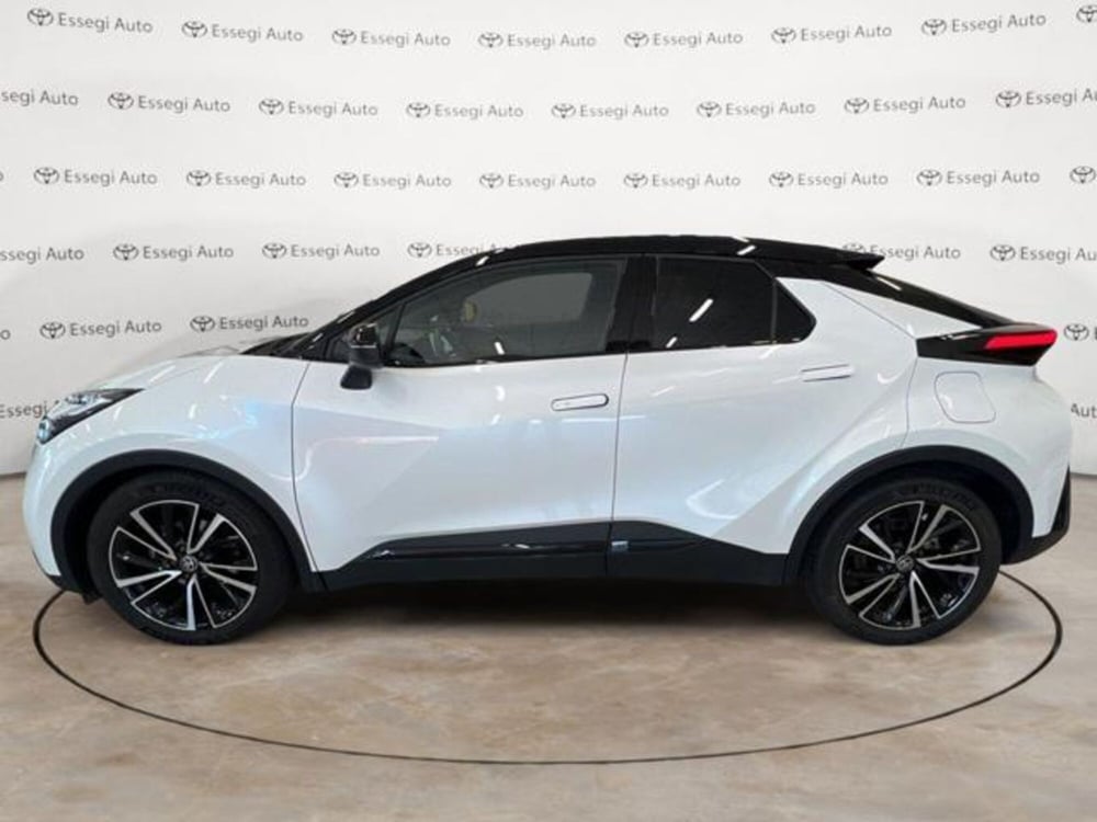 Toyota Toyota C-HR usata a Vercelli (3)