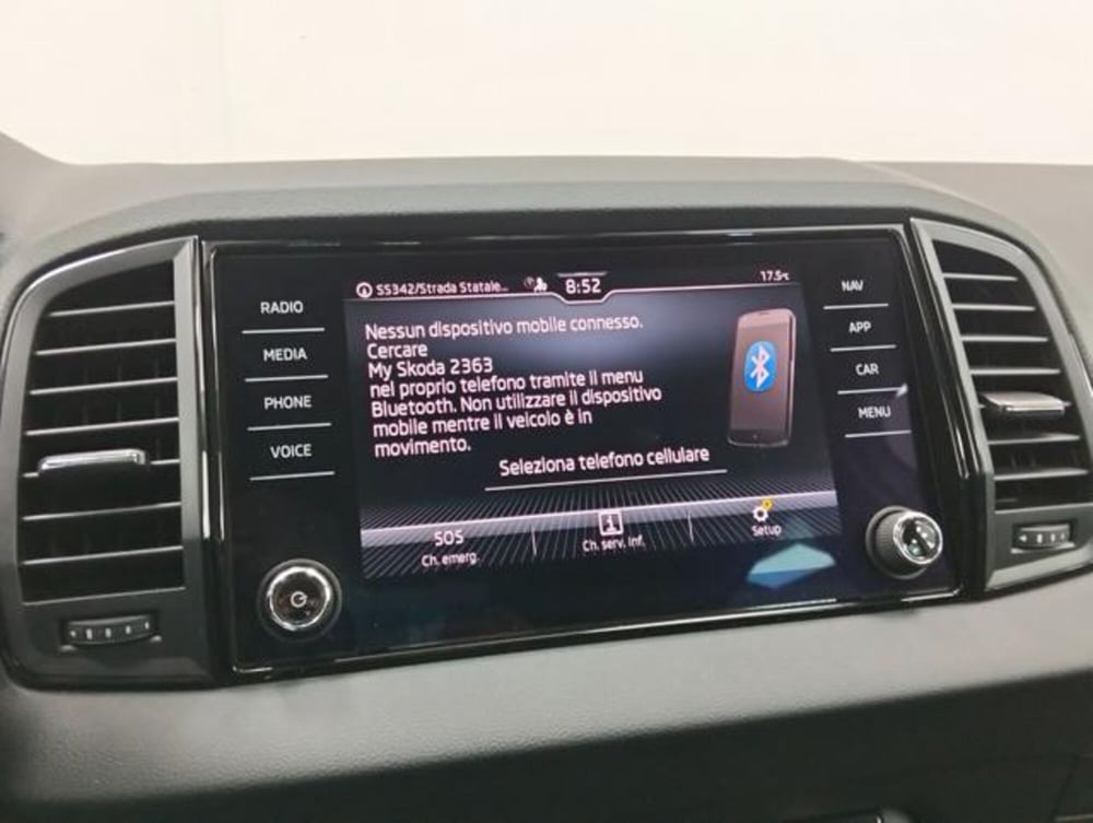 Skoda Karoq usata a Como (13)