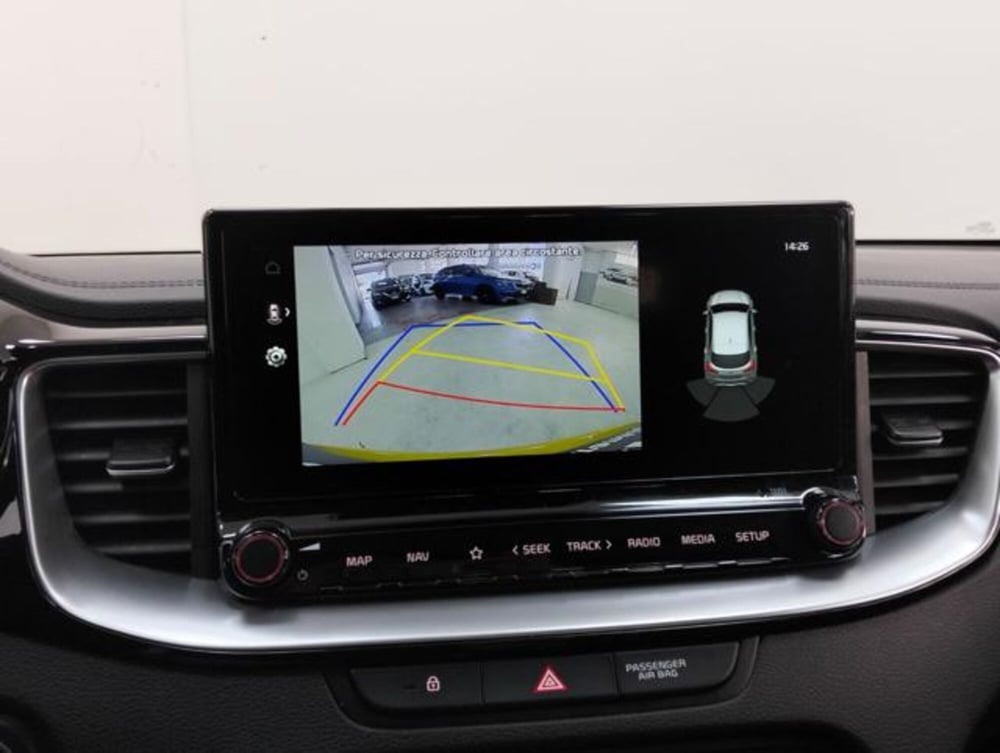 Kia XCeed usata a Como (18)