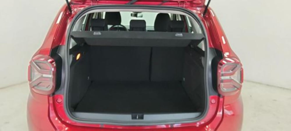 Dacia Duster usata a Como (18)