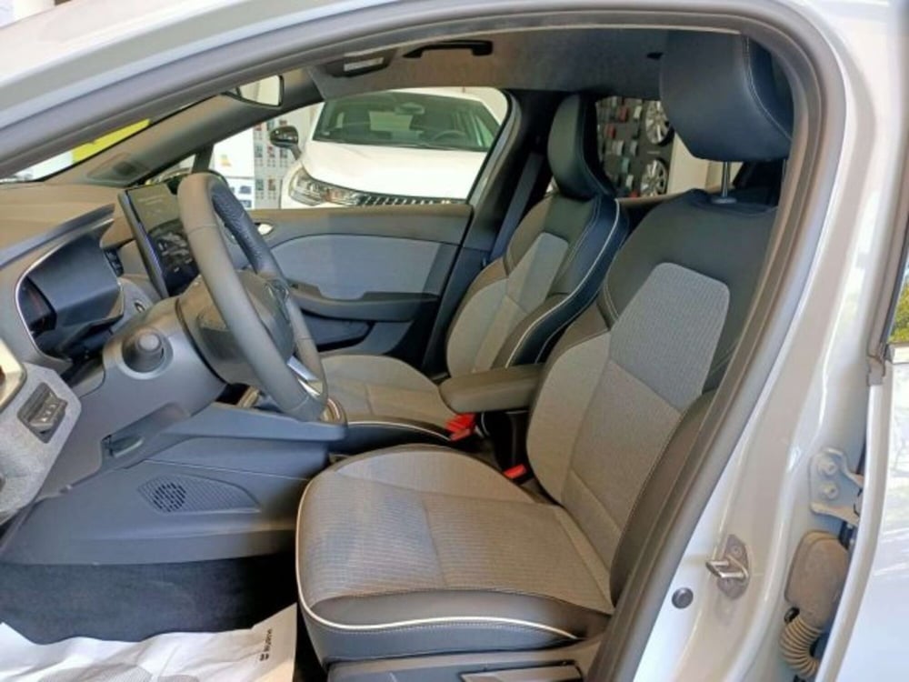 Renault Clio nuova a Firenze (11)