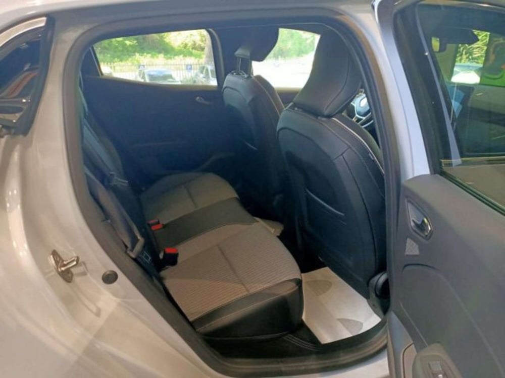 Renault Clio nuova a Firenze (8)