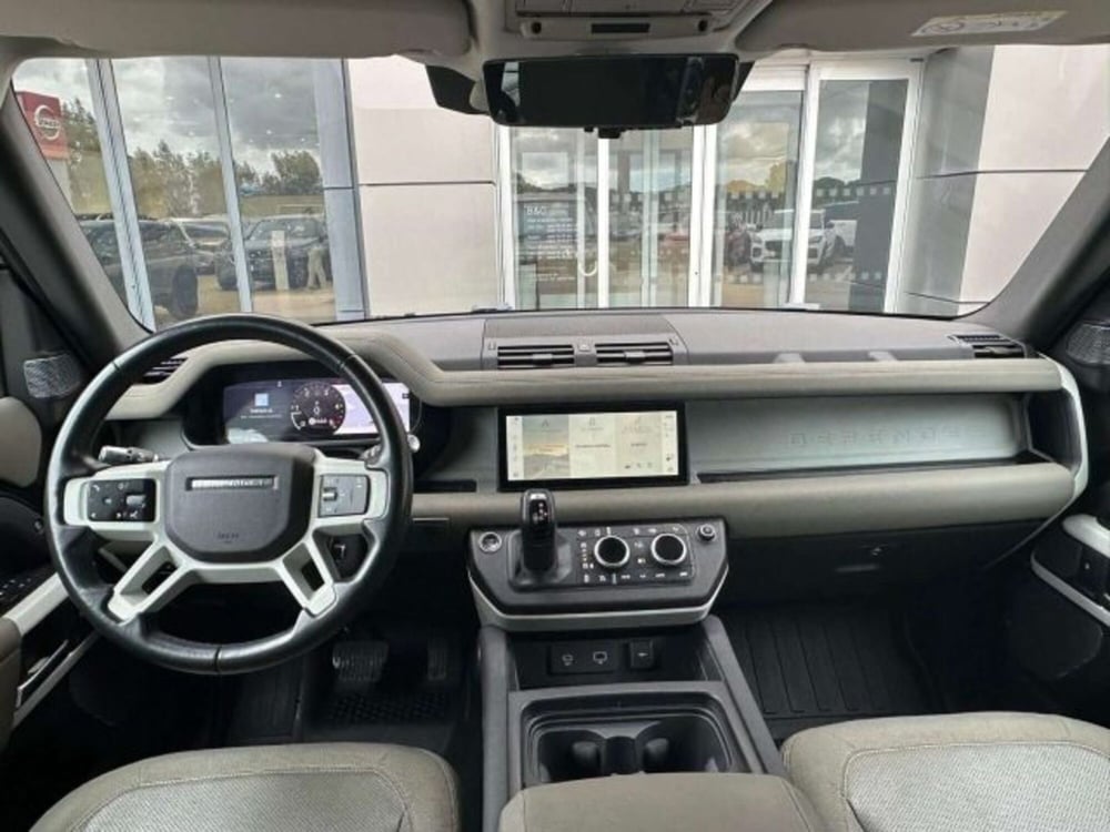 Land Rover Defender usata a Firenze (5)