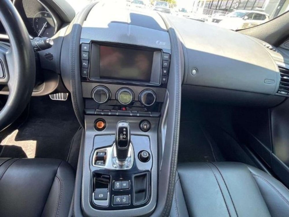 Jaguar F-Type Cabrio usata a Firenze (20)