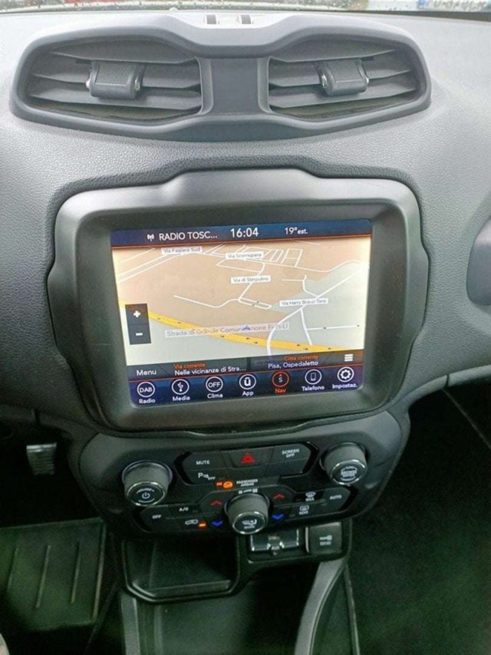 Jeep Renegade usata a Firenze (12)